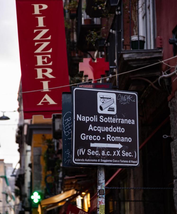 Couette-café Bien-bi Naples